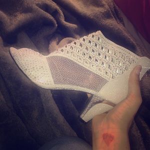 Size 9.5 heels with beautiful sparkles